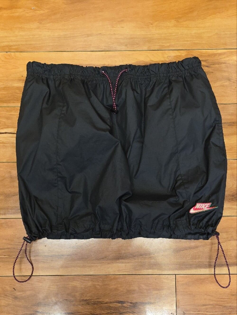 Nike Icon Clash Woven Mini Bubble Athletic Skirt Black Pink Size Med